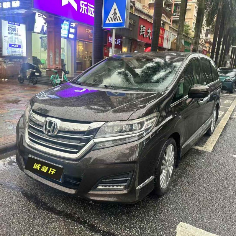2018年艾力绅24纯油 豪华版广州一手车航空座椅 首付4万可提车 2018年艾力绅24纯油 豪华版广州一手车航空座椅 首付4万可提车