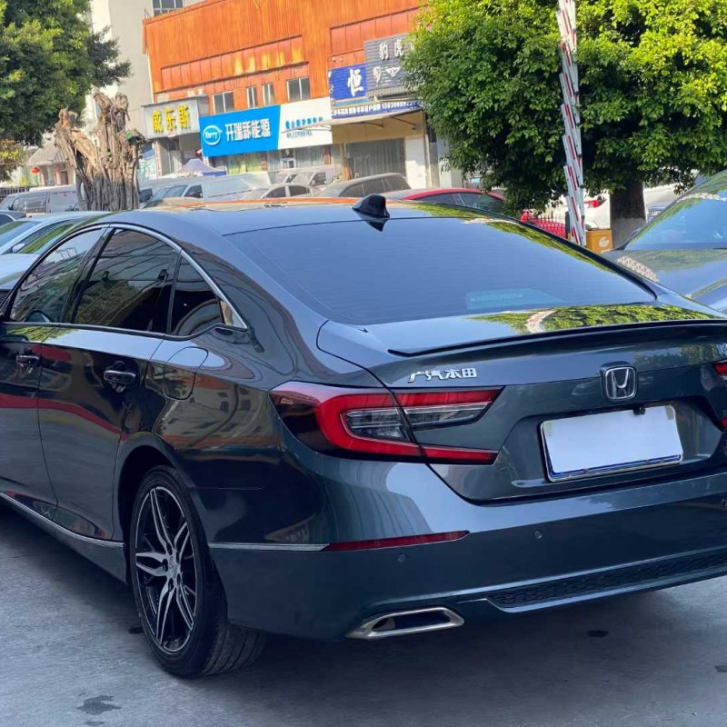 2022款 雅阁 260TURBO 幻夜尊贵版上牌时间2022年06月行 2022款 雅阁 260TURBO 幻夜尊贵版上牌时间2022年06月行