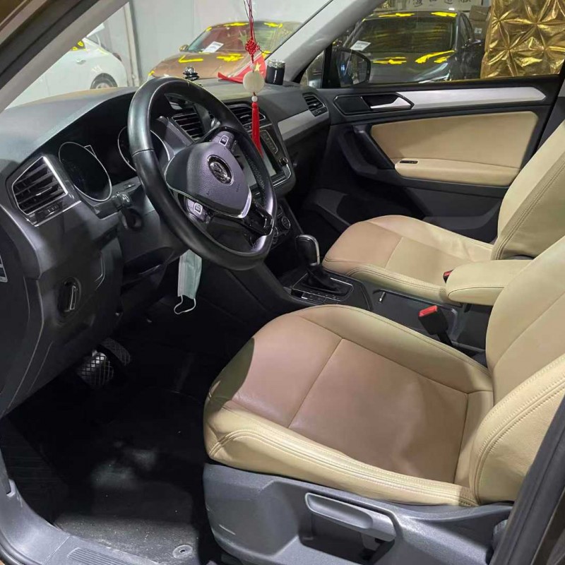 2017款 Tiguan 280TSI 两驱精英型上牌时间2017年12 2017款 Tiguan 280TSI 两驱精英型上牌时间2017年12