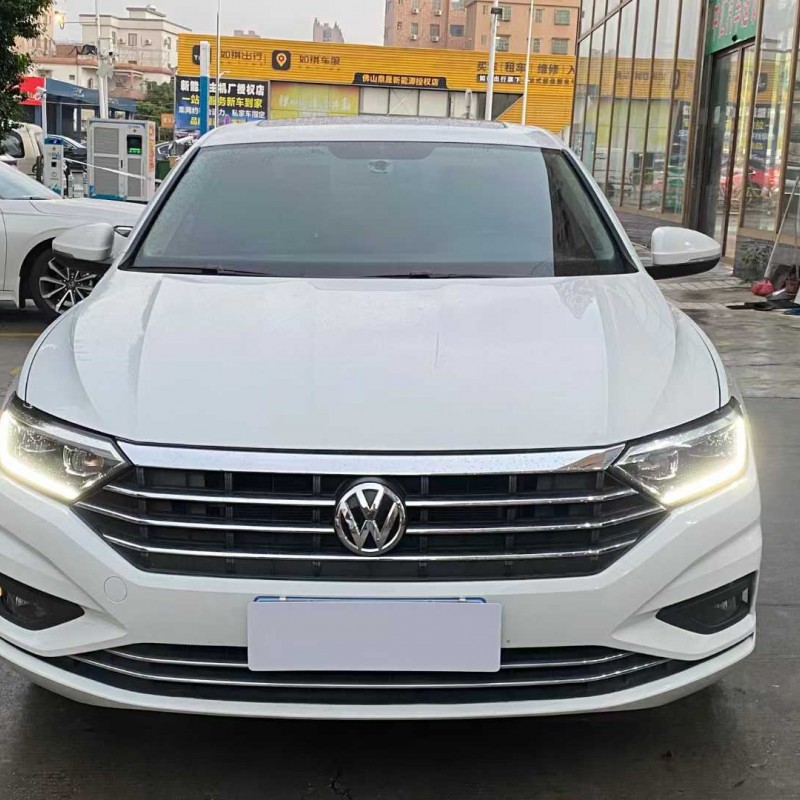 2021款 速腾 280TSI DSG舒适智联版上牌时间2021年02月 2021款 速腾 280TSI DSG舒适智联版上牌时间2021年02月