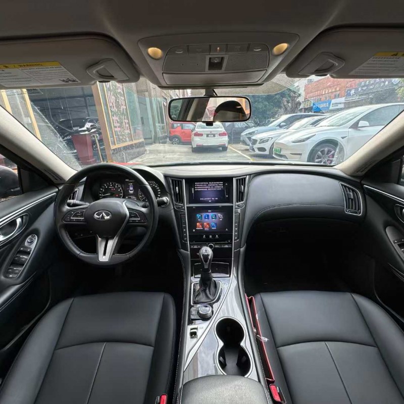 2021款 英菲尼迪Q50L 20T 舒适版上牌时间2022年01月行驶 2021款 英菲尼迪Q50L 20T 舒适版上牌时间2022年01月行驶