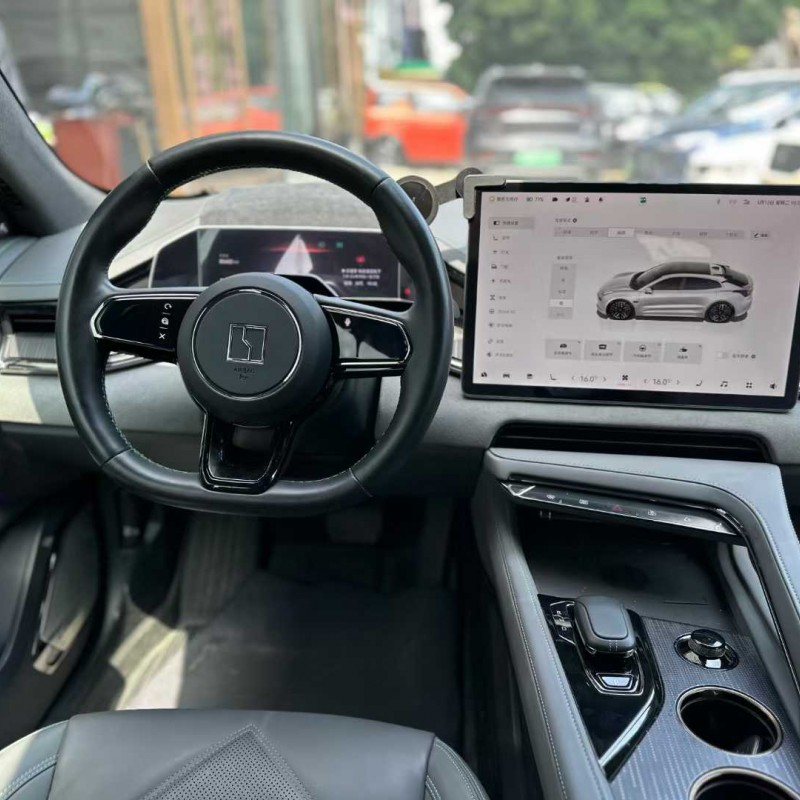 2022款 ZEEKR 001 超长续航双电机 YOU版上牌时间2022 2022款 ZEEKR 001 超长续航双电机 YOU版上牌时间2022
