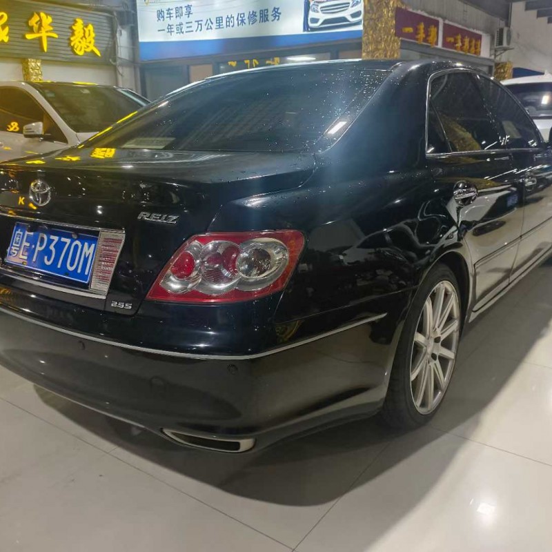 2009款 锐志 25S 舒适版上牌时间2009年10月行驶里程2000 2009款 锐志 25S 舒适版上牌时间2009年10月行驶里程2000