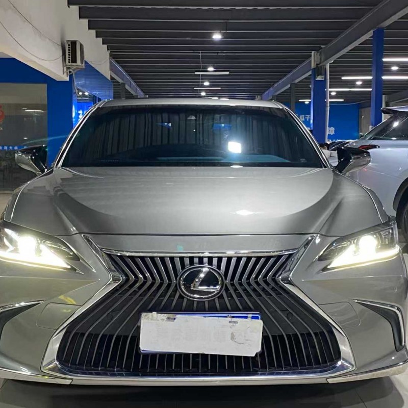 2020款 雷克萨斯ES 200 卓越版 国VI上牌时间2021年08月 2020款 雷克萨斯ES 200 卓越版 国VI上牌时间2021年08月