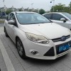 2013年7月 福特福克斯两厢 16自动挡 一手车 练手代步玩车 2013年7月 福特福克斯两厢 16自动挡 一手车 练手代步玩车