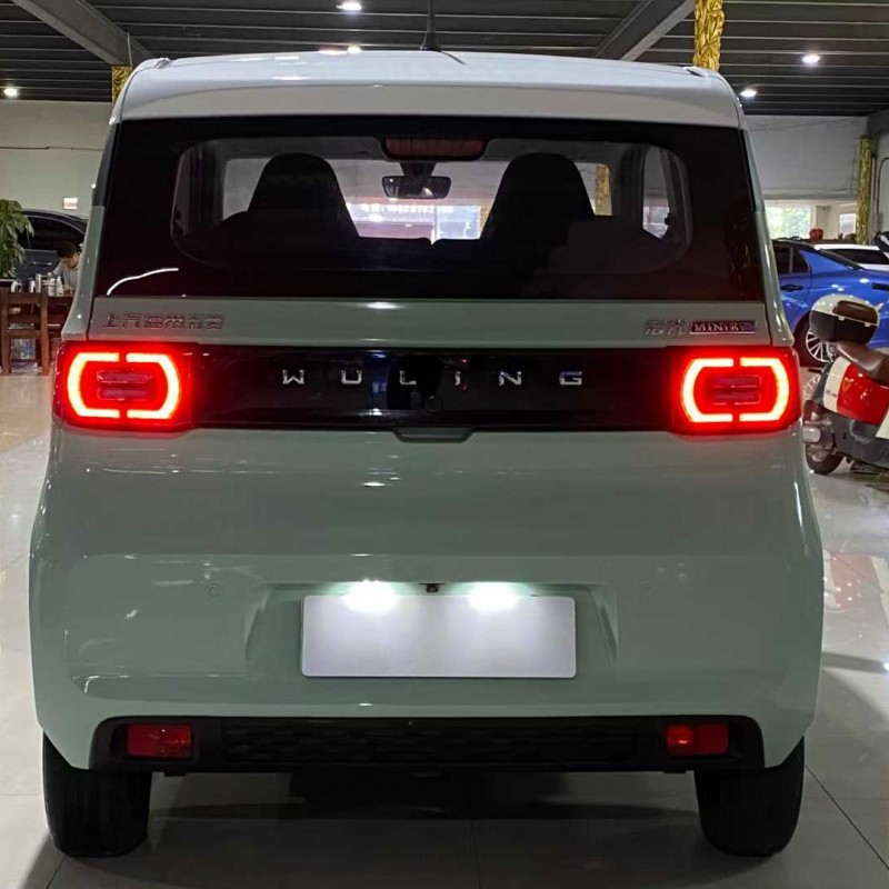 2021款 宏光MINI EV 马卡龙臻享款 磷酸铁锂上牌时间2021年 2021款 宏光MINI EV 马卡龙臻享款 磷酸铁锂上牌时间2021年