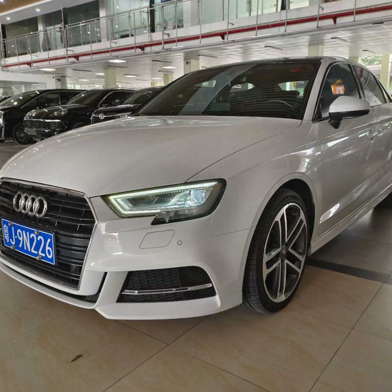 2018款 奥迪A3 30周年年型 Limousine 35 TFSI 2018款 奥迪A3 30周年年型 Limousine 35 TFSI