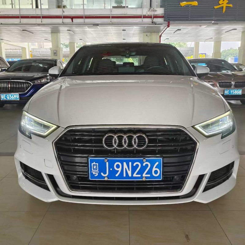 2018款 奥迪A3 30周年年型 Limousine 35 TFSI 2018款 奥迪A3 30周年年型 Limousine 35 TFSI