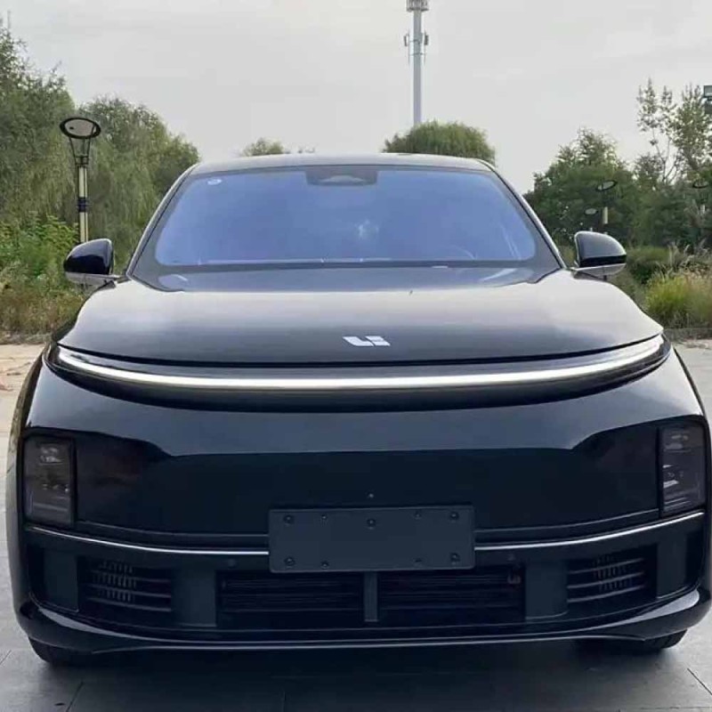 2023 Lixiang L7 new energy vehicle second-hand 5-seat extended-range 449Ps automatic dual-motor AWD turbine engine left-hand second-hand Li L7 2023 Lixiang L7 new energy vehicle second-hand 5-seat extended-range 449Ps automatic dual-motor AWD turbine engine left-hand second-hand Li L7