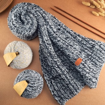 Wool thread handmade diy self-woven scarf thread for beginners to give boyfriend and girlfriend scarf gift soft thick wool thread ball