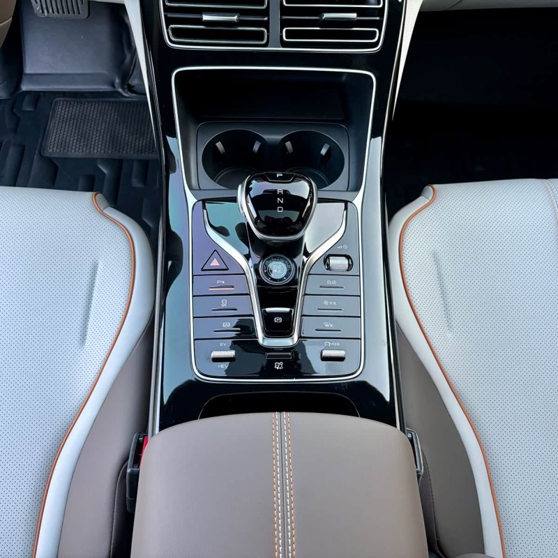 Qin PLUS 2023 Champion Edition DM-i 120KM Beyond Edition Qin PLUS 2023 Champion Edition DM-i 120KM Beyond Edition