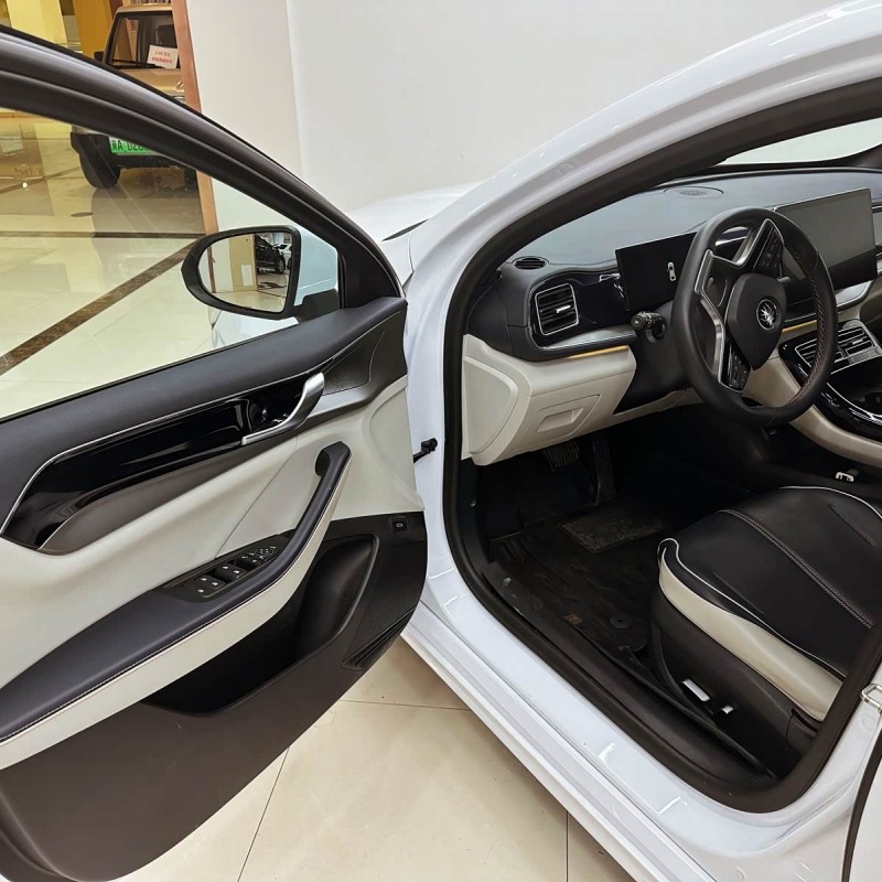 Qin PLUS 2021 DM-i 120KM Flagship Edition Qin PLUS 2021 DM-i 120KM Flagship Edition