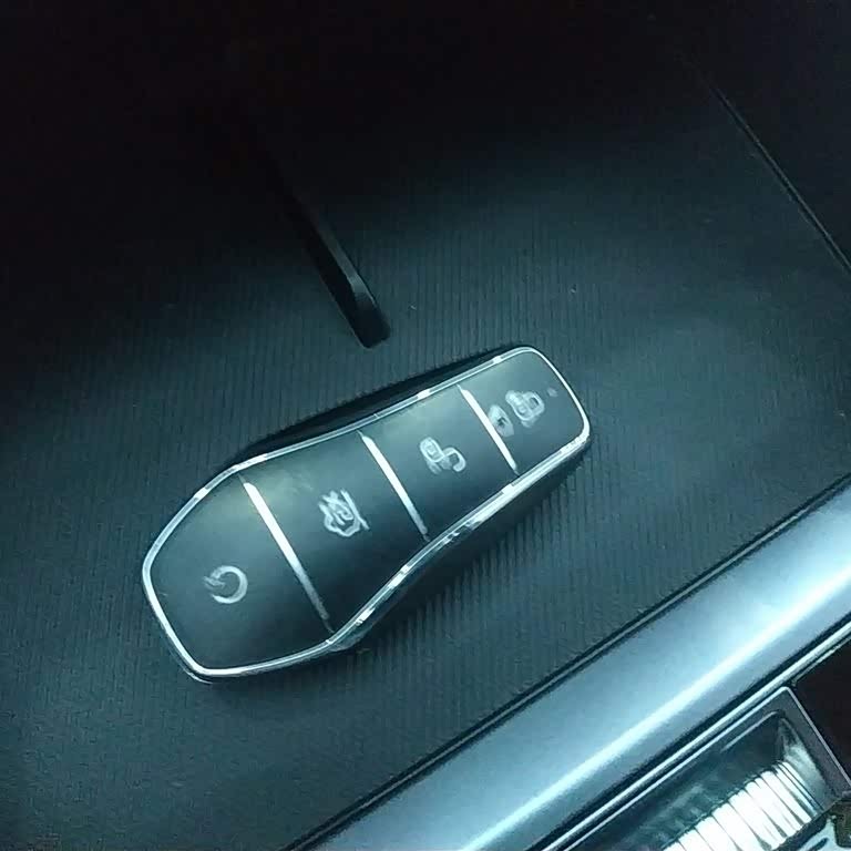 Song PLUS New Energy 2023 Champion Edition DM-i 110KM Flagship PLUS Song PLUS New Energy 2023 Champion Edition DM-i 110KM Flagship PLUS