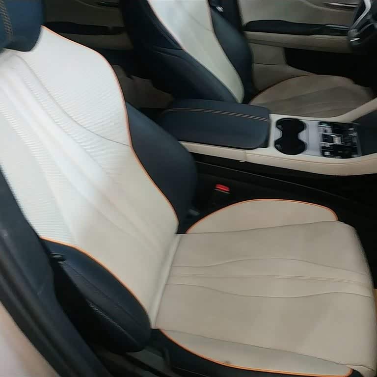 Song PLUS New Energy 2023 Champion Edition DM-i 110KM Flagship PLUS Song PLUS New Energy 2023 Champion Edition DM-i 110KM Flagship PLUS
