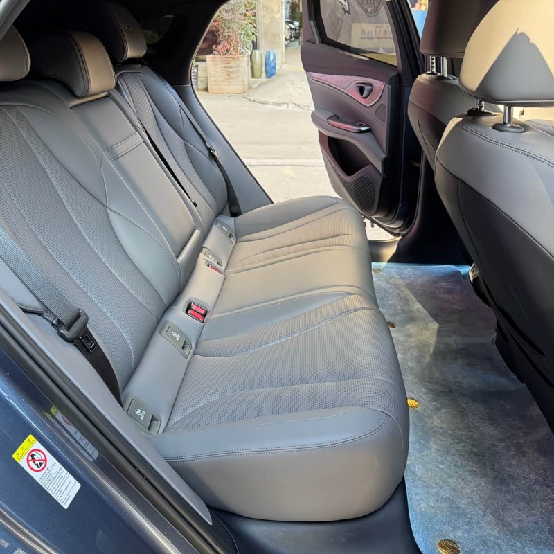 2024 Haima Glory Edition DM-i 1.5L 121km Luxury Model 2024 Haima Glory Edition DM-i 1.5L 121km Luxury Model