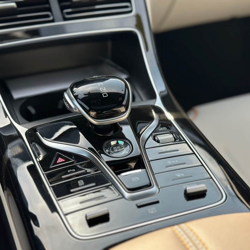 Qin PLUS 2024 Honor Edition DM-i 120KM Leading Edition Qin PLUS 2024 Honor Edition DM-i 120KM Leading Edition