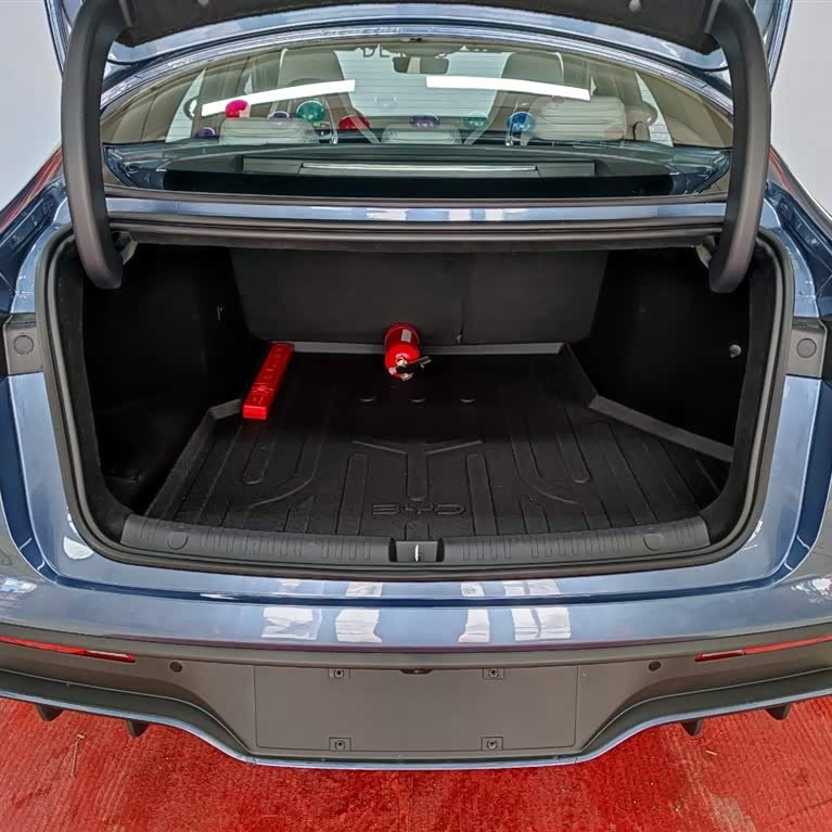 Haibao 06 New Energy 2024 DM-i 80KM Luxury Edition Haibao 06 New Energy 2024 DM-i 80KM Luxury Edition
