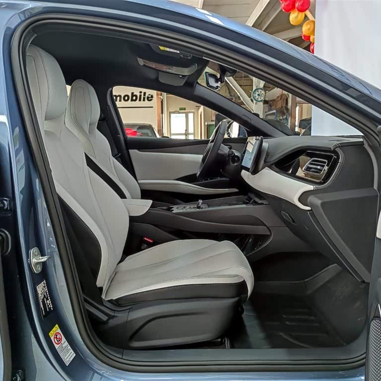 Haibao 06 New Energy 2024 DM-i 80KM Luxury Edition Haibao 06 New Energy 2024 DM-i 80KM Luxury Edition