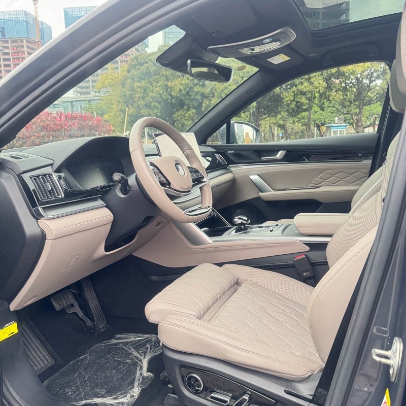 Tang New Energy 2024 DM-p Champion Edition 215KM Four-Wheel Drive Flagship Model Tang New Energy 2024 DM-p Champion Edition 215KM Four-Wheel Drive Flagship Model