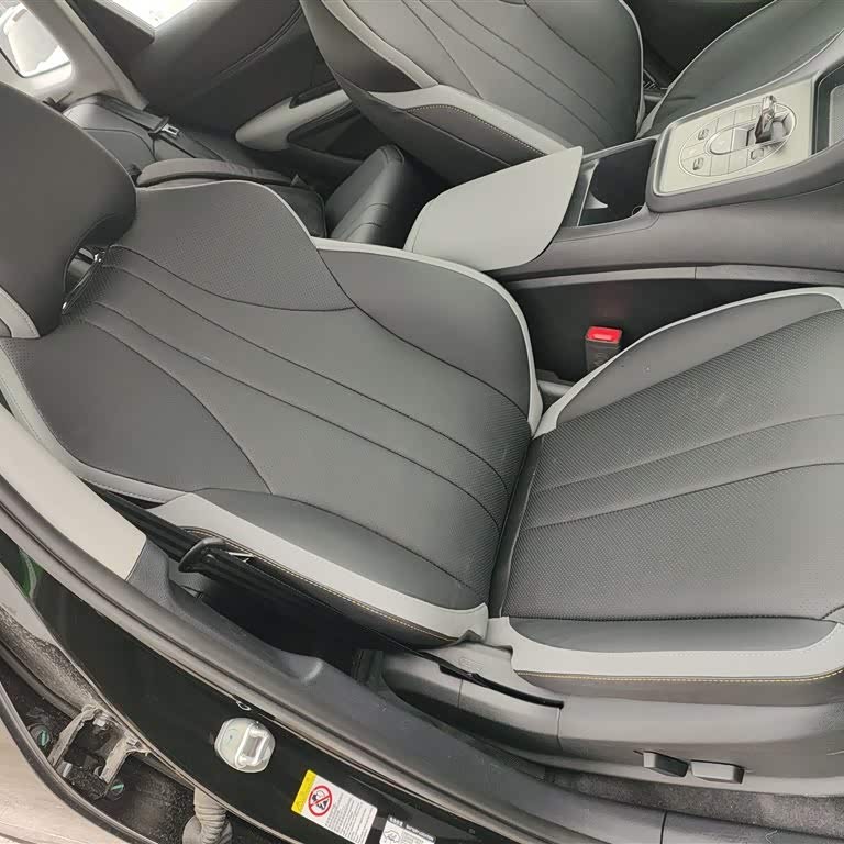 Sea Lion 05 DM-i 2025 DM-i 115KM Flagship Model Sea Lion 05 DM-i 2025 DM-i 115KM Flagship Model