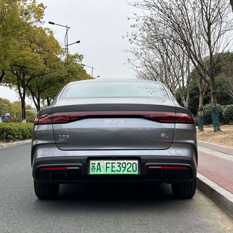 Qin L 2024 DM-i 80KM Beyond Edition Qin L 2024 DM-i 80KM Beyond Edition