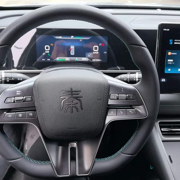 Qin L 2024 DM-i 120KM Beyond Edition Qin L 2024 DM-i 120KM Beyond Edition