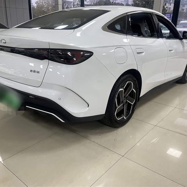 Haibao 06 New Energy 2024 DM-i 120KM Flagship Model Haibao 06 New Energy 2024 DM-i 120KM Flagship Model