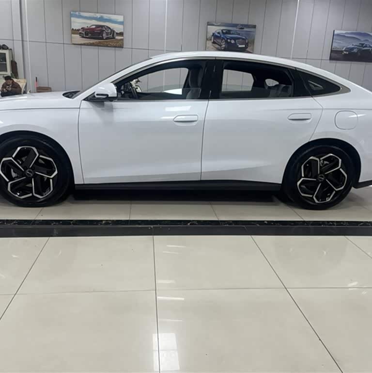 Haibao 06 New Energy 2024 DM-i 120KM Flagship Model Haibao 06 New Energy 2024 DM-i 120KM Flagship Model
