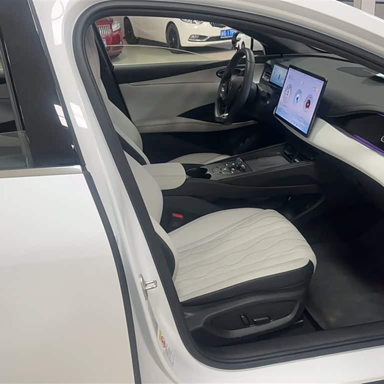 Haibao 06 New Energy 2024 DM-i 120KM Flagship Model Haibao 06 New Energy 2024 DM-i 120KM Flagship Model