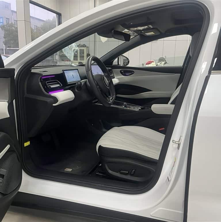 Haibao 06 New Energy 2024 DM-i 120KM Flagship Model Haibao 06 New Energy 2024 DM-i 120KM Flagship Model