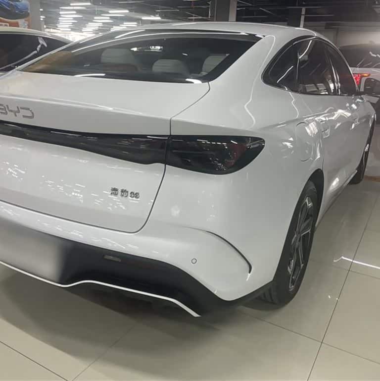 Haibao 06 New Energy 2024 DM-i 120KM Flagship Model Haibao 06 New Energy 2024 DM-i 120KM Flagship Model