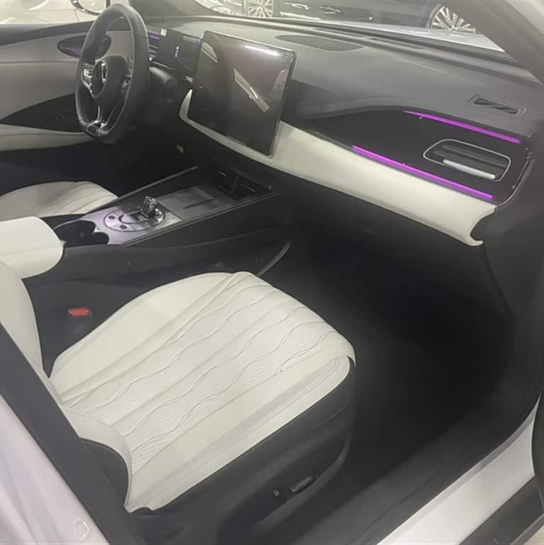 Haibao 06 New Energy 2024 DM-i 120KM Flagship Model Haibao 06 New Energy 2024 DM-i 120KM Flagship Model