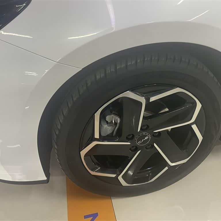 Haibao 06 New Energy 2024 DM-i 120KM Flagship Model Haibao 06 New Energy 2024 DM-i 120KM Flagship Model