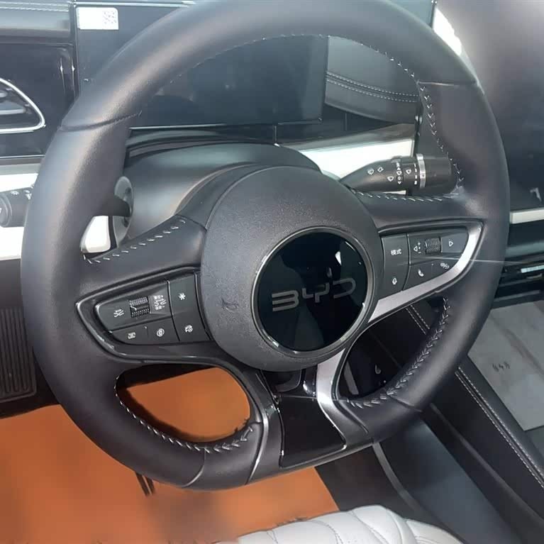 Haibao 06 New Energy 2024 DM-i 120KM Flagship Model Haibao 06 New Energy 2024 DM-i 120KM Flagship Model