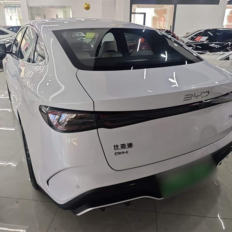 Haibao 06 New Energy 2024 DM-i 120KM Premium Edition Haibao 06 New Energy 2024 DM-i 120KM Premium Edition