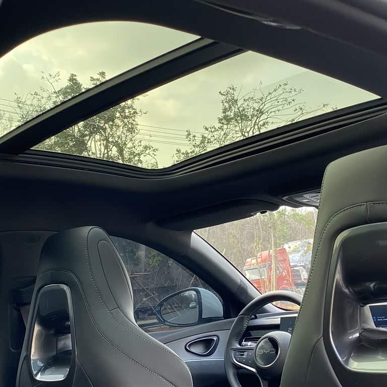 Haibao 06 New Energy 2024 DM-i 120KM Premium Edition Haibao 06 New Energy 2024 DM-i 120KM Premium Edition