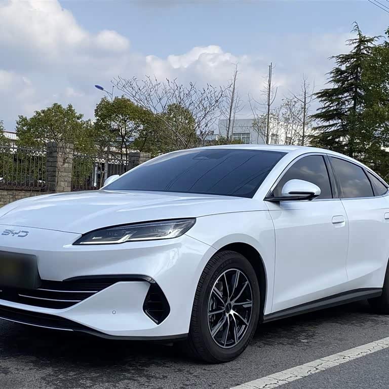 Haibao 06 New Energy 2024 DM-i 120KM Premium Edition Haibao 06 New Energy 2024 DM-i 120KM Premium Edition