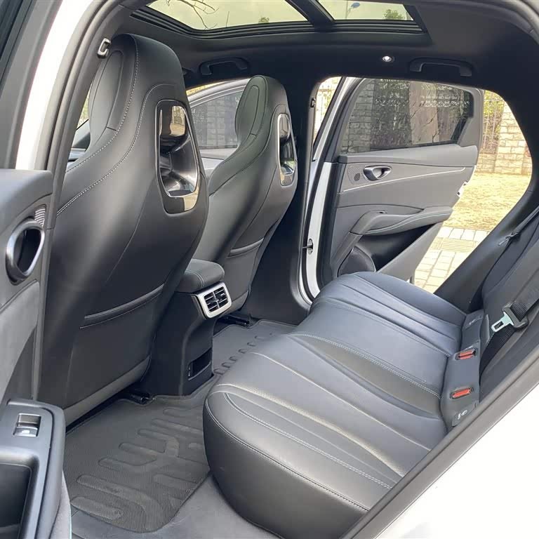 Haibao 06 New Energy 2024 DM-i 120KM Premium Edition Haibao 06 New Energy 2024 DM-i 120KM Premium Edition