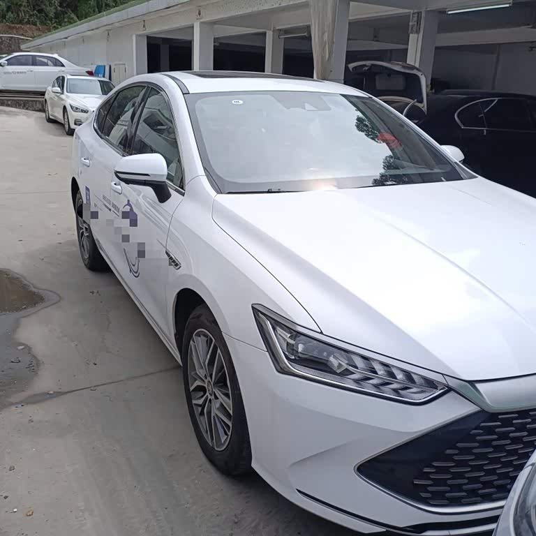 Qin PLUS 2023 Champion Edition DM-i 120KM Excellence Edition Qin PLUS 2023 Champion Edition DM-i 120KM Excellence Edition