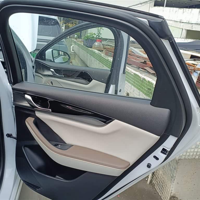 Qin PLUS 2023 Champion Edition DM-i 120KM Excellence Edition Qin PLUS 2023 Champion Edition DM-i 120KM Excellence Edition
