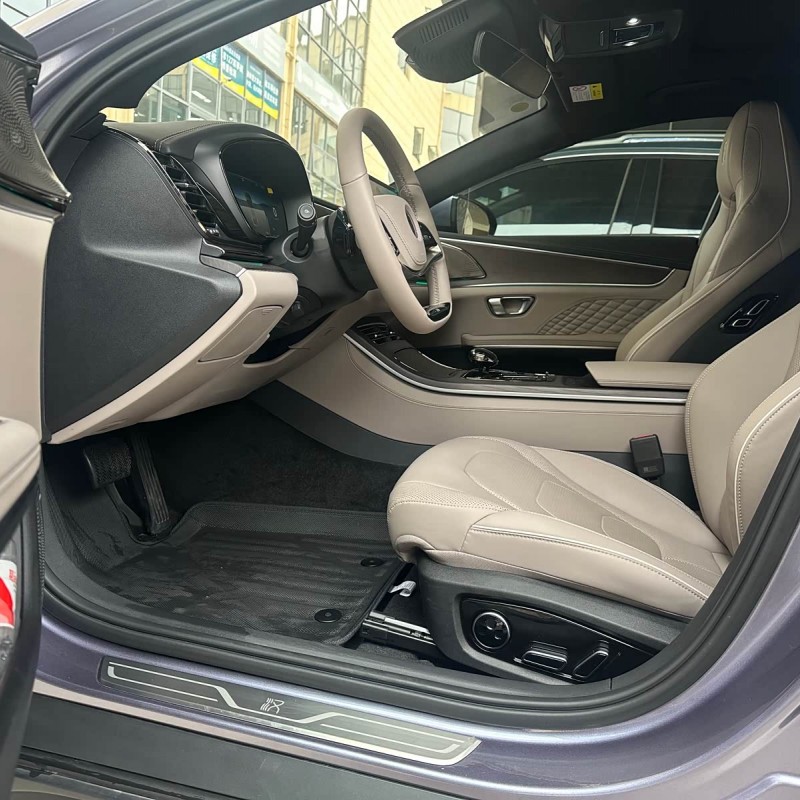 Han 2024 EV Glory Edition 610km 4WD God's Eye Intelligent Driving Han 2024 EV Glory Edition 610km 4WD God's Eye Intelligent Driving