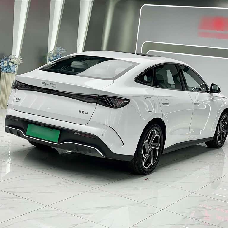 Haibao 06 New Energy 2024 DM-i 120KM Flagship Model Haibao 06 New Energy 2024 DM-i 120KM Flagship Model