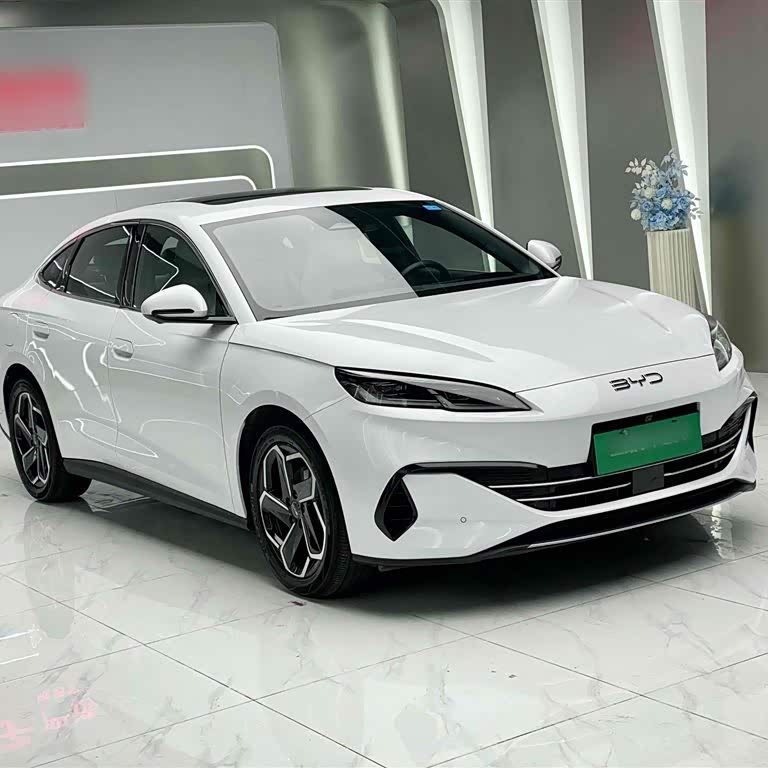 Haibao 06 New Energy 2024 DM-i 120KM Flagship Model Haibao 06 New Energy 2024 DM-i 120KM Flagship Model