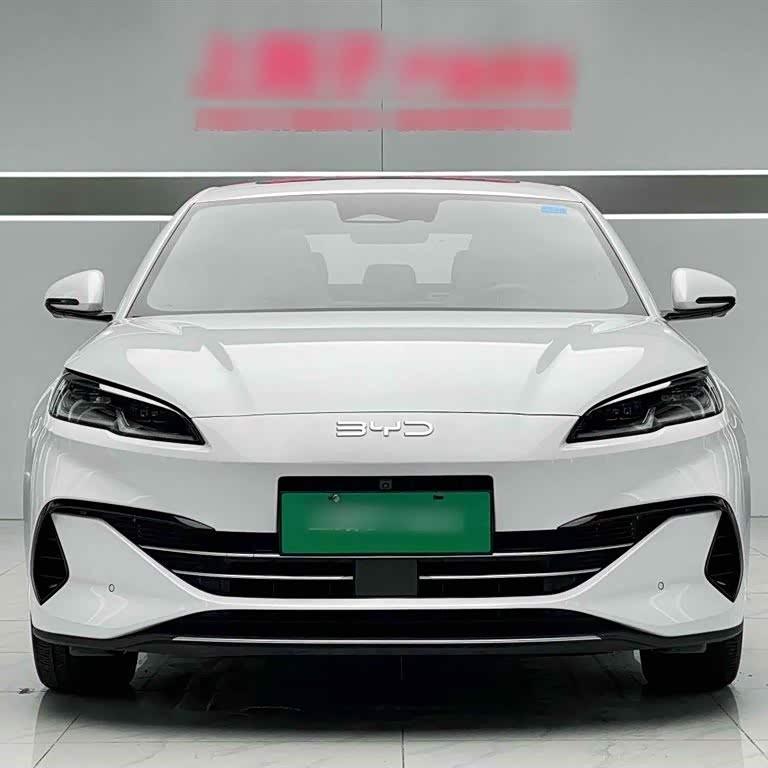 Haibao 06 New Energy 2024 DM-i 120KM Flagship Model Haibao 06 New Energy 2024 DM-i 120KM Flagship Model
