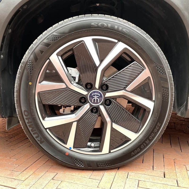 Song L DM-i 2024 160km Excellence Edition Song L DM-i 2024 160km Excellence Edition