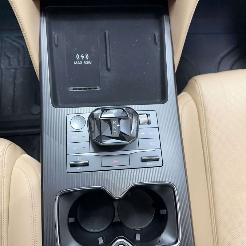 Song L DM-i 2024 160km Excellence Edition Song L DM-i 2024 160km Excellence Edition