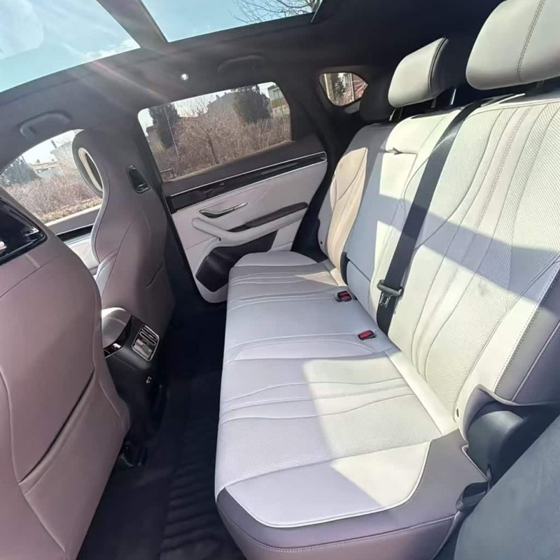 Song PLUS New Energy 2025 DM-i 112KM Premium Edition Song PLUS New Energy 2025 DM-i 112KM Premium Edition