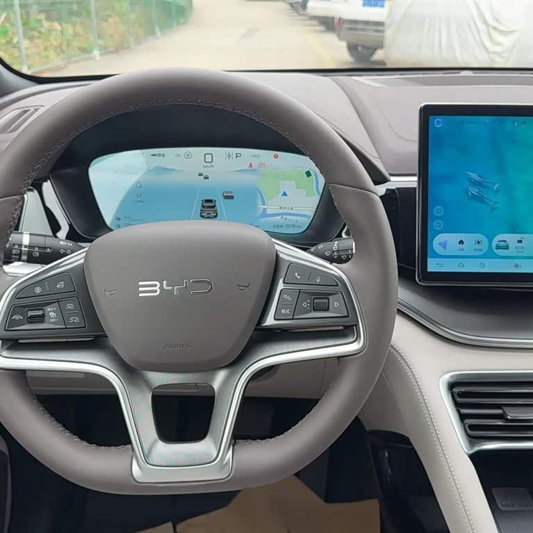 Song PLUS New Energy 2025 DM-i 112KM Premium Edition Song PLUS New Energy 2025 DM-i 112KM Premium Edition