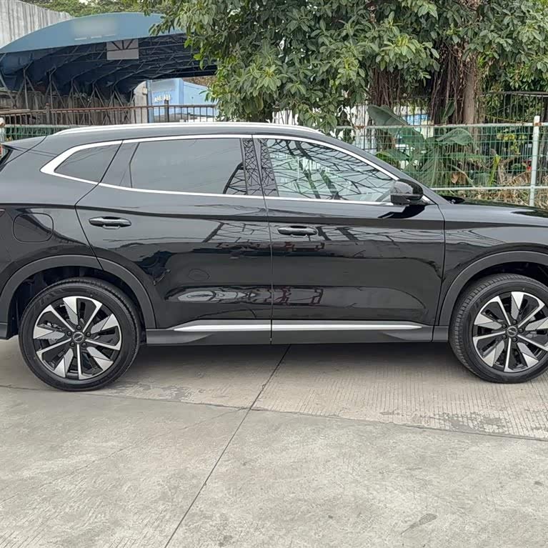 Song PLUS New Energy 2025 DM-i 112KM Premium Edition Song PLUS New Energy 2025 DM-i 112KM Premium Edition
