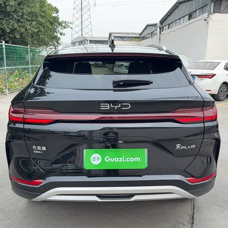 Song PLUS New Energy 2025 DM-i 112KM Premium Edition Song PLUS New Energy 2025 DM-i 112KM Premium Edition